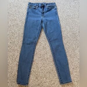 GAP Women's Skinny Jeans in Denim Blue